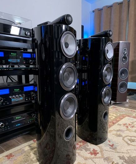 Stunning Iconic Like New Boxed Pristine Condition Bowers And Wilkins 804D3 Only Set in Ireland half the RRP