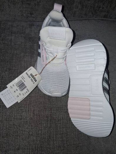 Brand New Adidas Girls Racer TR21 Trainers - Size - U.K.12K - RRP - 39.99 - Open To Offers!!