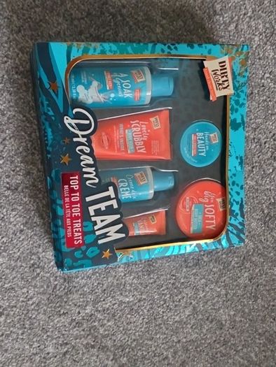 dirty works beauty set
