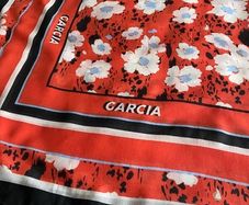 Garcia Scarf