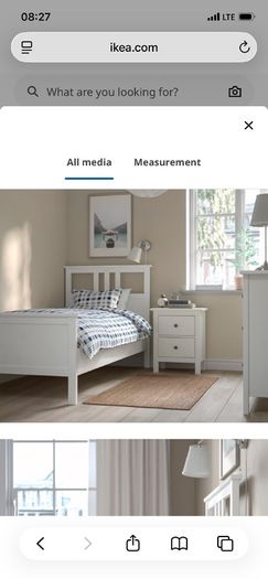 2 single beds with mattresses