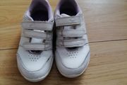 Girls trainers