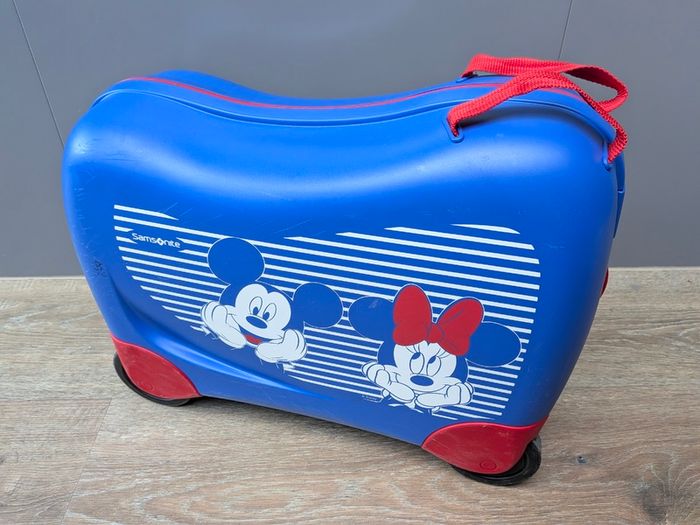 Samsonite Mickey and Minnie Ride-On Suitcase For Kids
