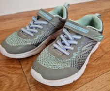 shoes for girl size 1,5 UK
