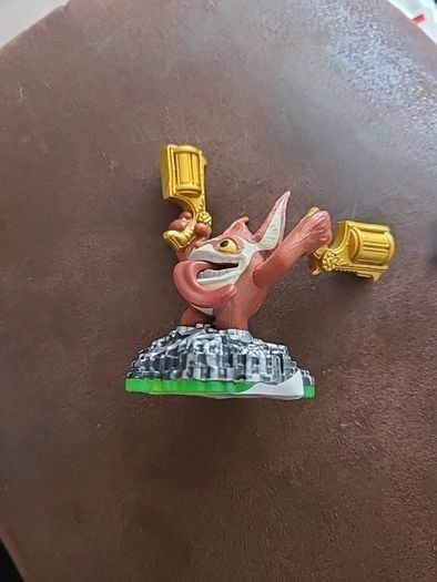 SKYLANDERS   Postage Available
