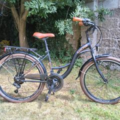 LUCHS Dutch-style city bicycle (fully serviced, hardly used)