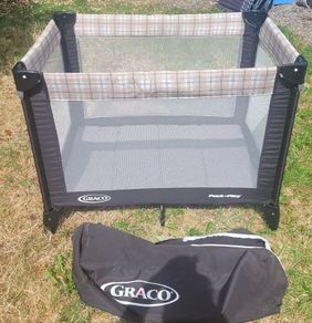 Graco playpen