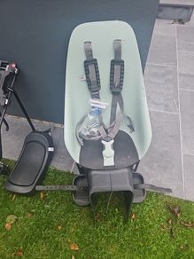 urban iki bike seats and base