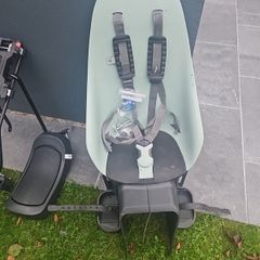 urban iki bike seats and base