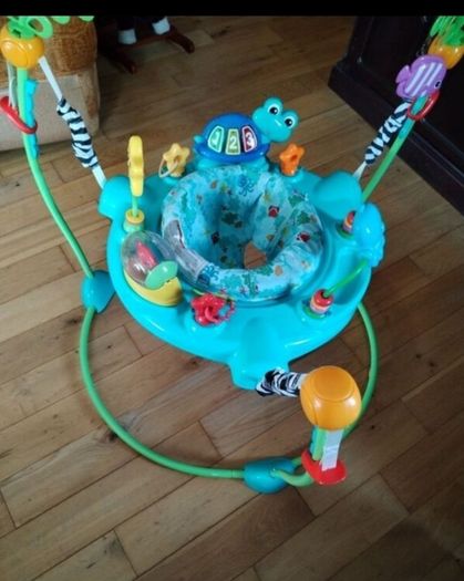 jumperoo