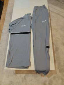 Nike Academy Dri-FIT Tracksuit Set - Smoke Grey/Black - Mens Medium (Excellent Condition)