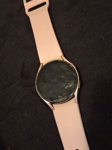 Samsung Galaxy watch 4