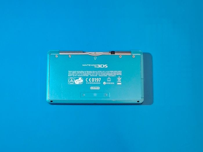 3DS Aqua Blue (Modded)