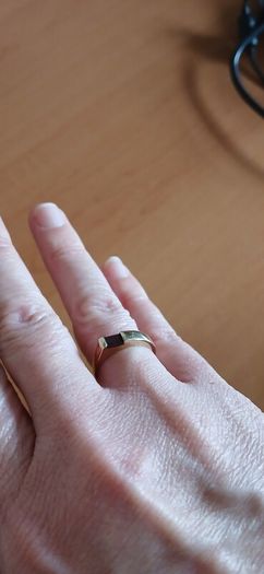 Gold ring