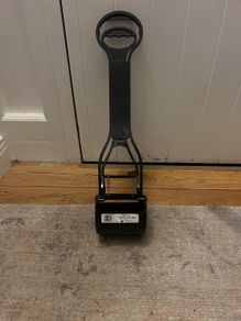 poop scooper