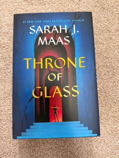 Throne of Glass Sarah J Maas Hardcover Set