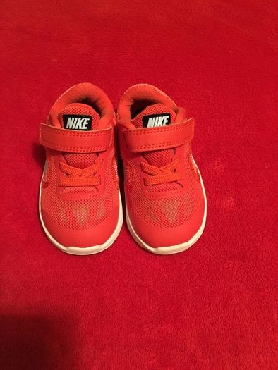 Nike Trainers, size EU-21, UK-4,5