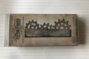 Tim Holtz "On the edge" steampunk die