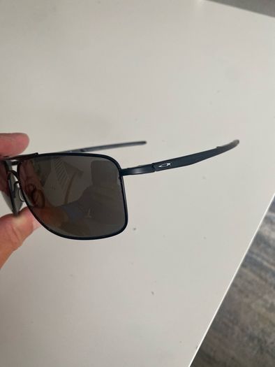 Oakley Gauge 8 sunglasses