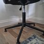 office chair Image 4
