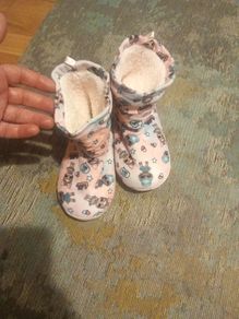girls slippers