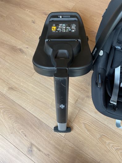 Maxi Cosi Car seat and isofix