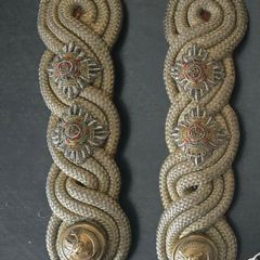 WW1 British Army Seaforth Highlanders Lieutenant Shoulder Straps