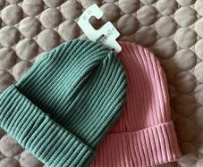 Girls Woolie Hats X 2 NEW age 9-11