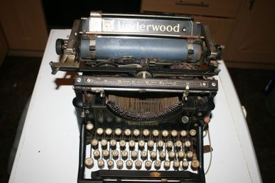Antique Underwood Typewriter