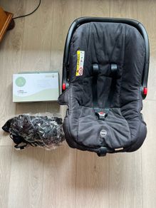Baby Elegance Car seat with sun cover and Baby Elegance pram/ car seat rain cover