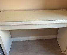 dressing table