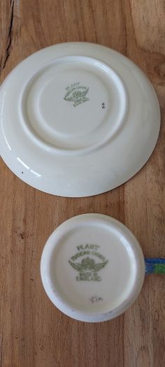 Stunning Vintage Expresso Coffee Cups, Saucers, Sugar Bowl and Milk Jug.