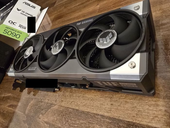 ASUS TUF Gaming GeForce RTX 5090 OC 32GB GDDR7 Refurbished, Like New