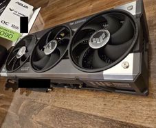 ASUS TUF Gaming GeForce RTX 5090 OC 32GB GDDR7 Refurbished, Like New