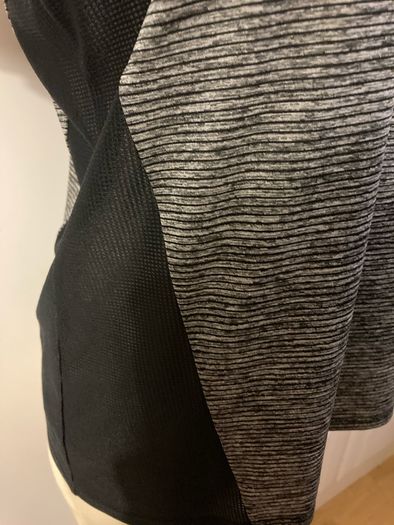 Running gym tops x2