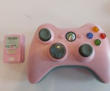 Xbox 360 controller pink
