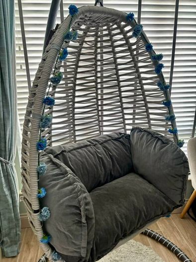 Hanging Egg Chair with Stand