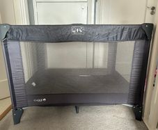 Cuggl Travel Cot