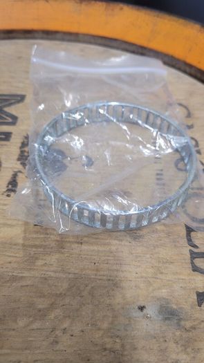 Bme e90 reluctor ring and abs speed sensor new