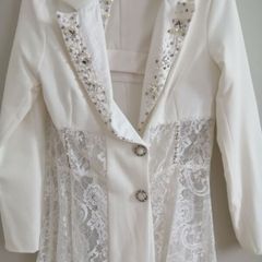womens suit perfect for any occasion
