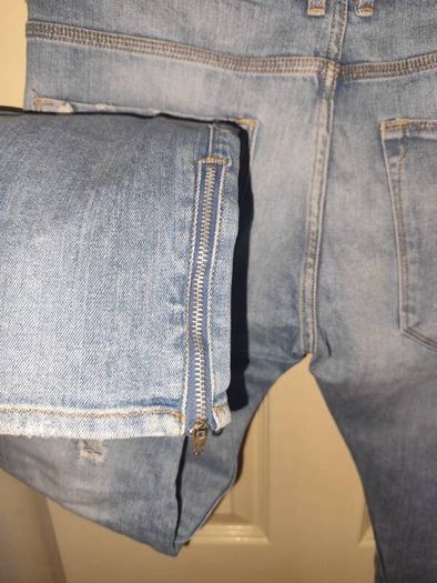 Zara Slim Fit Mens Blue Jeans Stud detail Size Euro 40