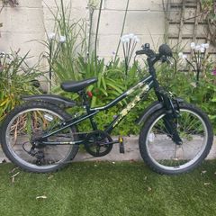 Apollo Chaos Junior Mountain Bike - 20" Wheel