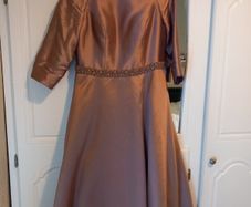 Mother of the bride/groom dress