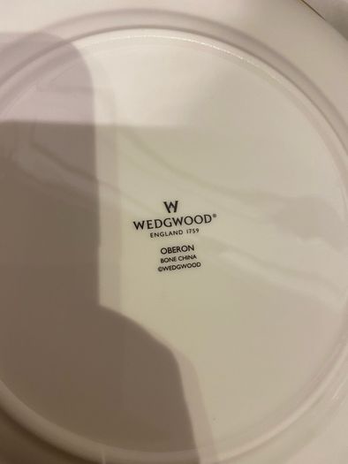 Wedgwood tea set plates and cups Oberon Bone China fine porcelain set New dessert plates tea cups