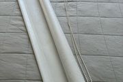 Blackout roller blind