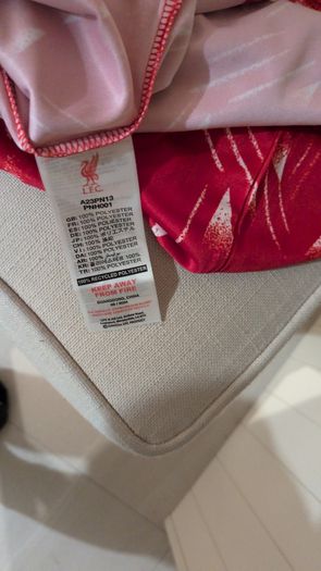 Reproduction retro Liverpool jersey