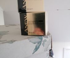Skincare Avon Ultimate Gold Emulsion Night Cream 50ml NEW