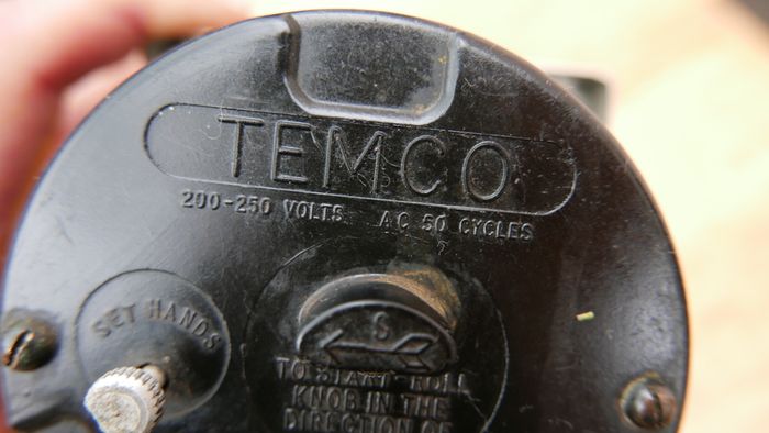 Vintage Temco Electric Art Deco clock made by Telephone Mfg. Co.