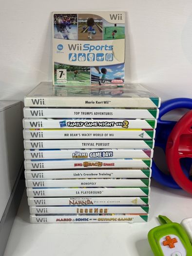 Nintendo Wii Console Bundle with 14 Games