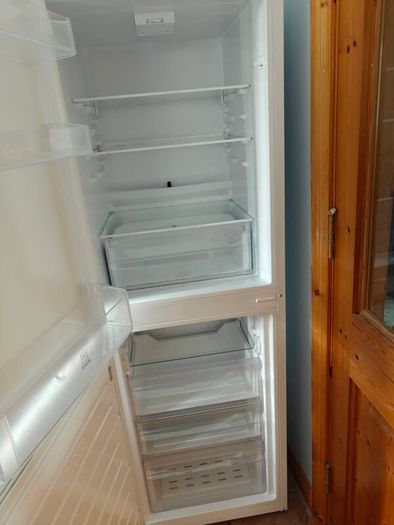 Logik 50-50 fridge freezer
